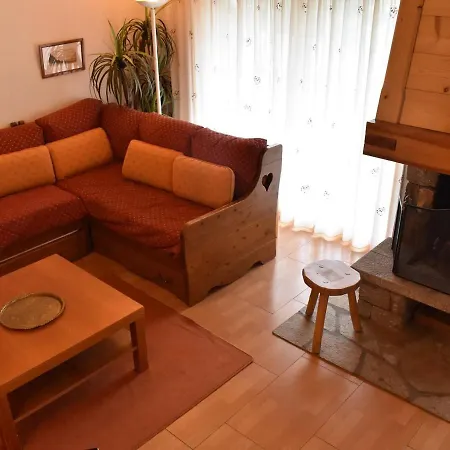 Chaleureux 4 Pieces, Acces Direct Aux Pistes, Proche Commerces Et Services, Parking Couvert - Fr-1-180-178 * Meribel